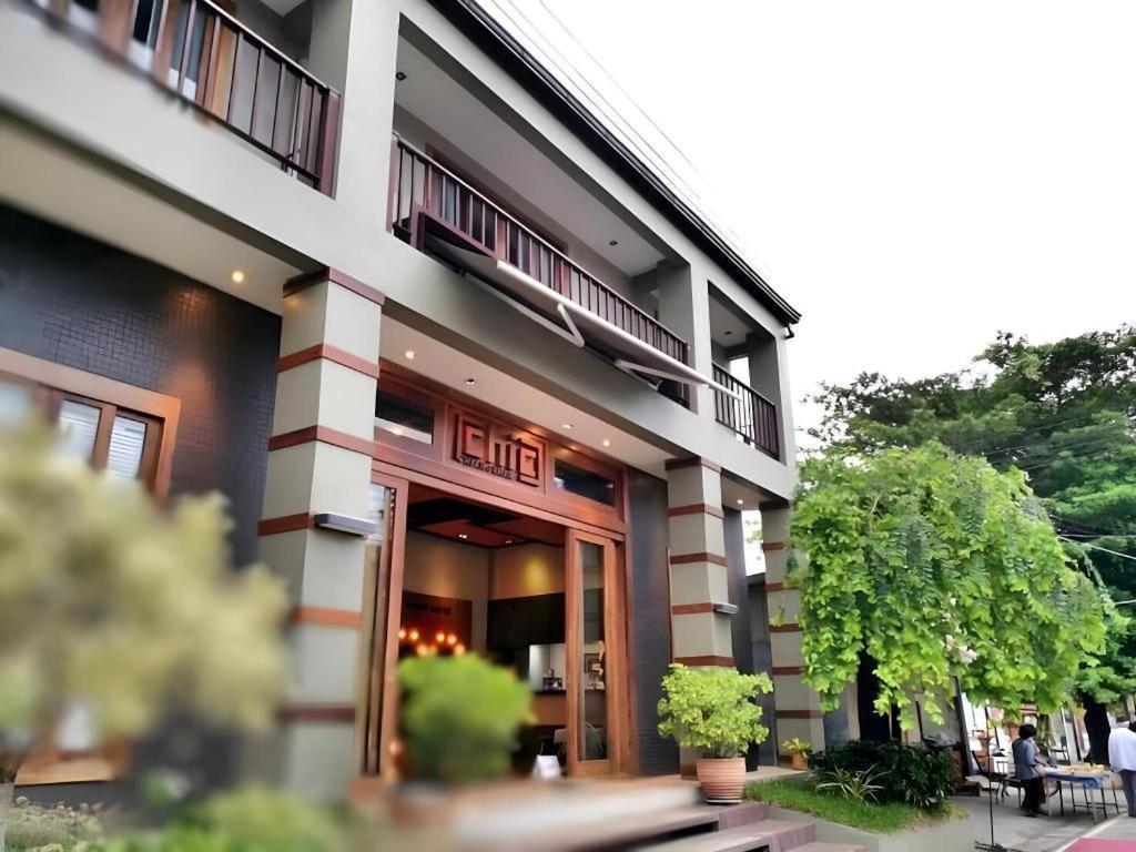 Chic Chiangkhan Hotel Чанхан Экстерьер фото